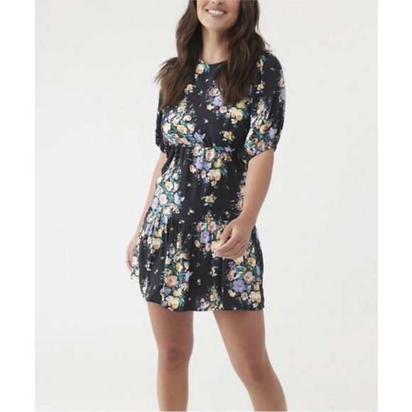 O'Neill Black Floral Alta Ruffle-Hem Mini Dress Sz Small Open Back NWT - Picture 1 of 9